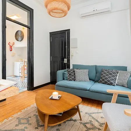 Апартаменты The River House *